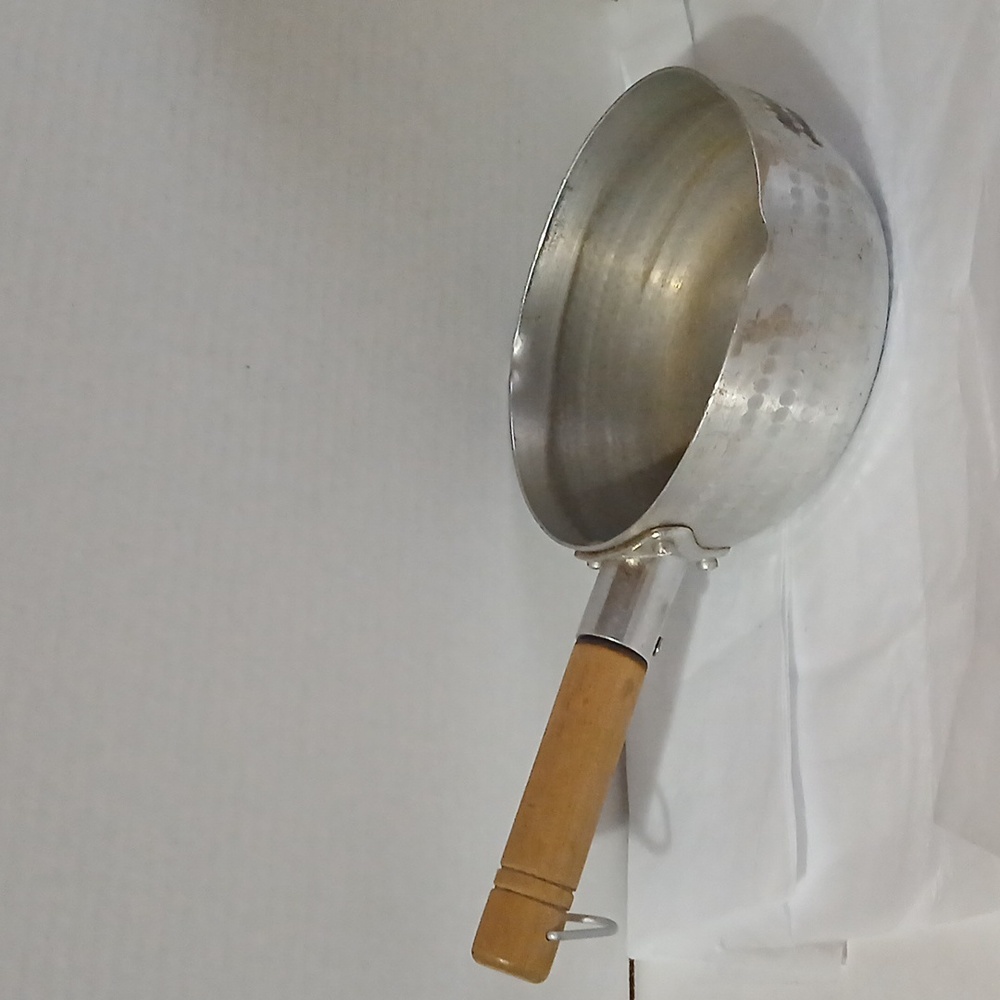 Easy Cook Intl vtg Stainless Steel Saucepan with Wooden Handle